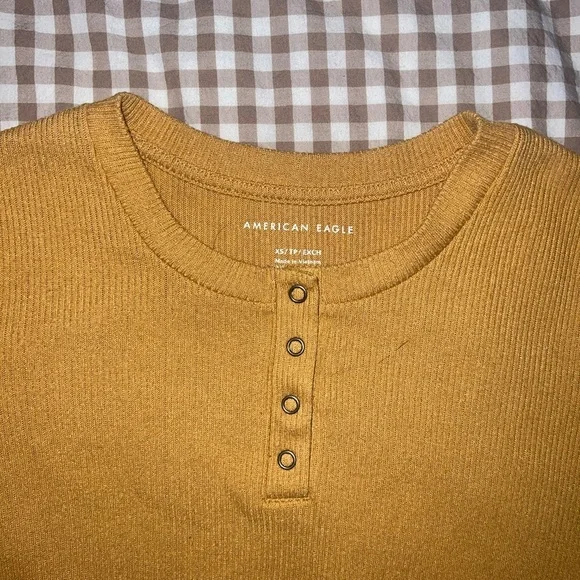American Eagle Top - Picture 2 of 3